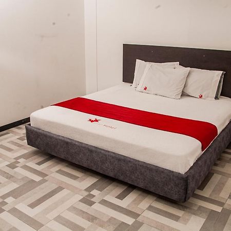 Hotel Star Pasto Bagian luar foto